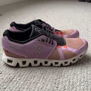 On Running Cloud 5 Push Women's Athletic Shoes SZ 37 Pink and Black